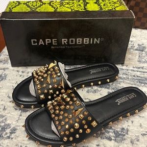 COPY - Cape Robin Bling Slides NWT